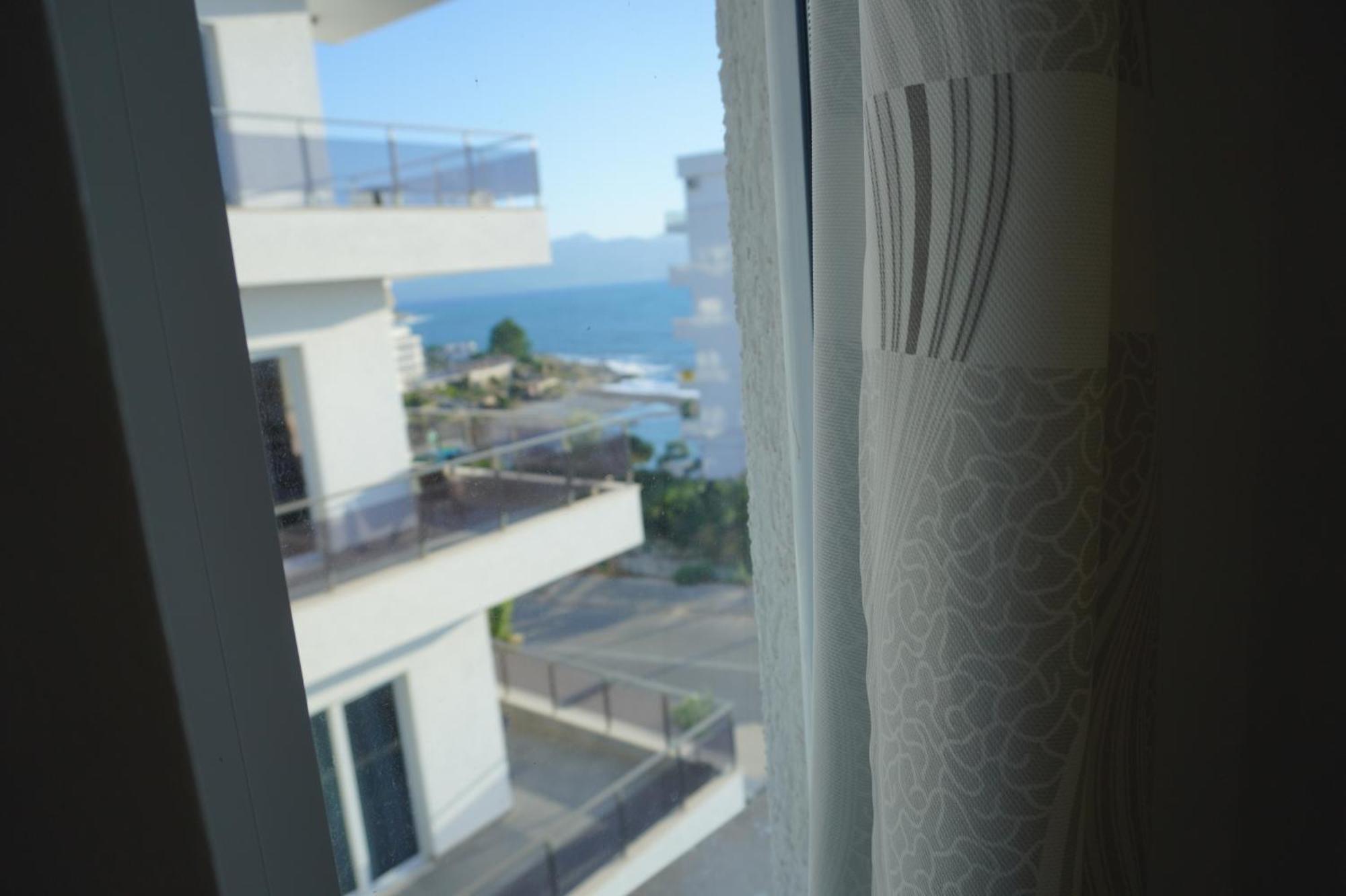 Hotel Agel Sarandë 外观 照片